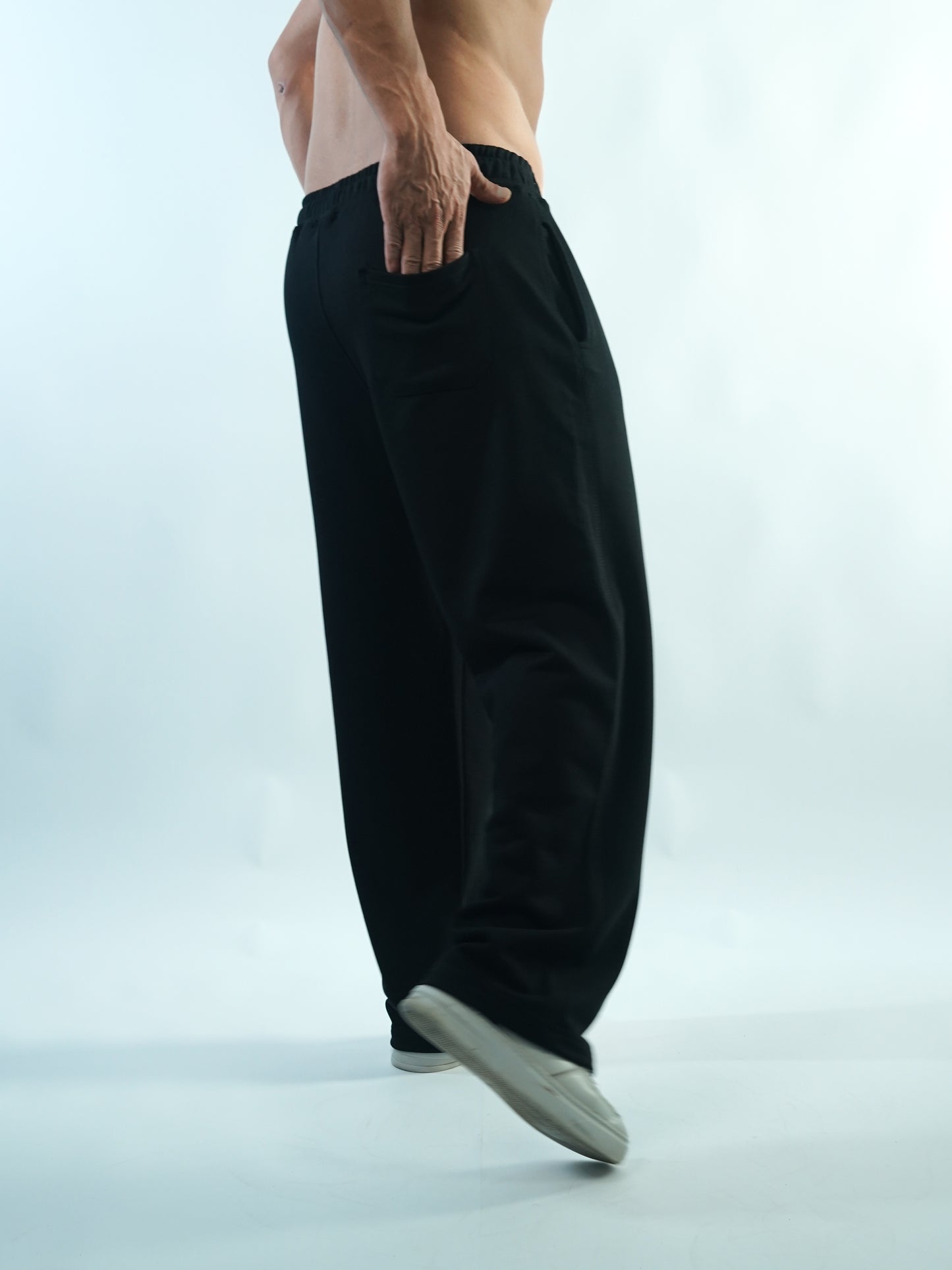 Wide Leg Sweatpants - Black